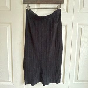 H&M ribbed knit midi skirt